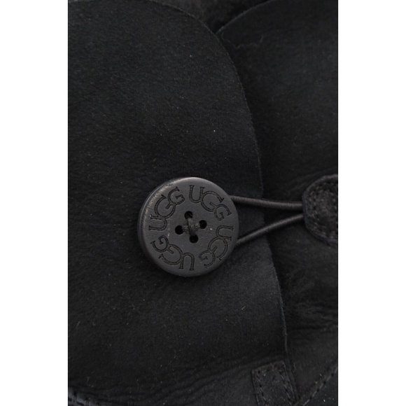 Women's Shoes UGG BAILEY BUTTON II Twinface Sheepskin Boots BLACK Size 5 - Picture 6 of 11